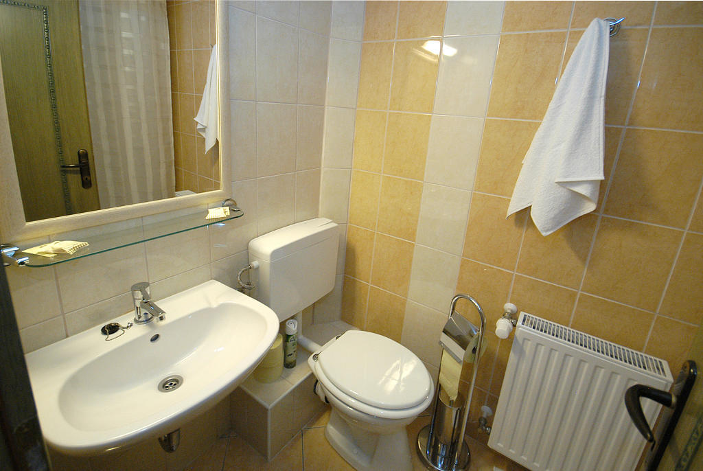 Hotel Bavaria Abda Δωμάτιο φωτογραφία